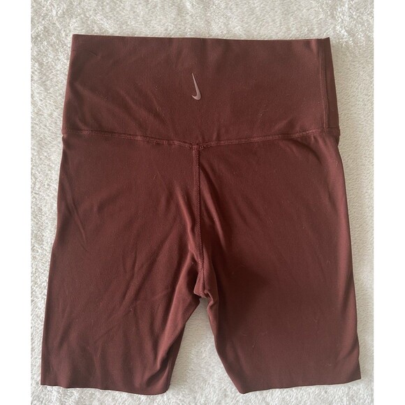 Nike Dri Fit Shorts In Redstone Size Medium 7 Inch Inseam - Picture 2 of 6